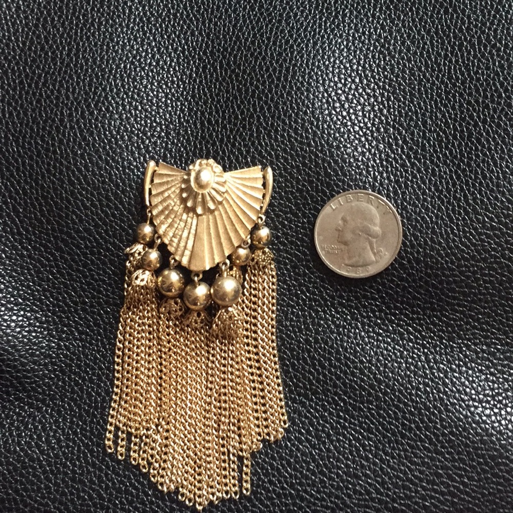 Brooch